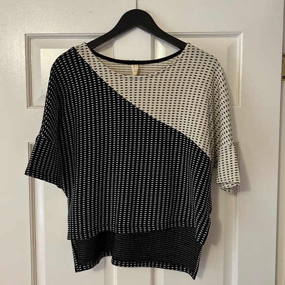 Eve Gravel Tops - Eve Gravel Two-Tone Shirt